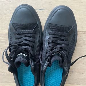 PEOPLE black sneakers.